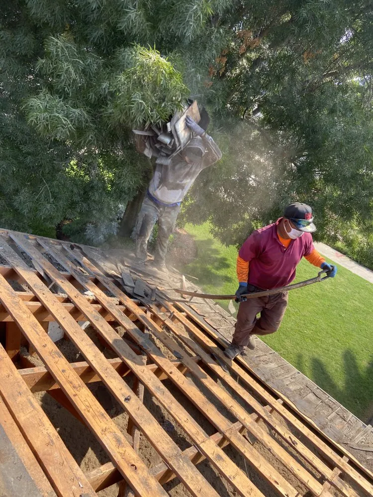 Slide of Best Choice Roofing