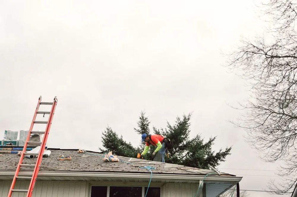 Slide of Best Coast Roofing