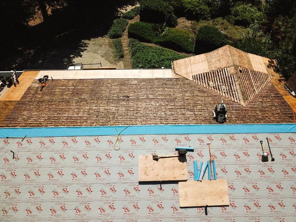 Slide of Best Coast Roofing