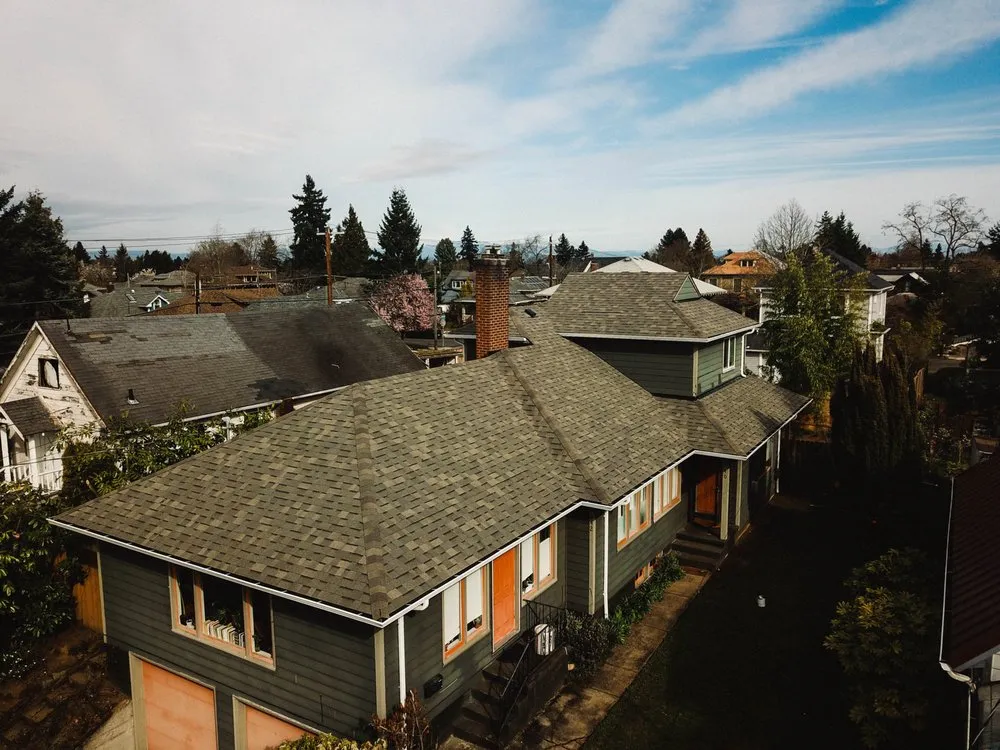 Slide of Best Coast Roofing