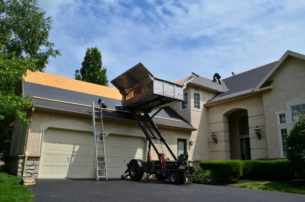 Expert roof replacement in Gordonville, PA - Best Contracting