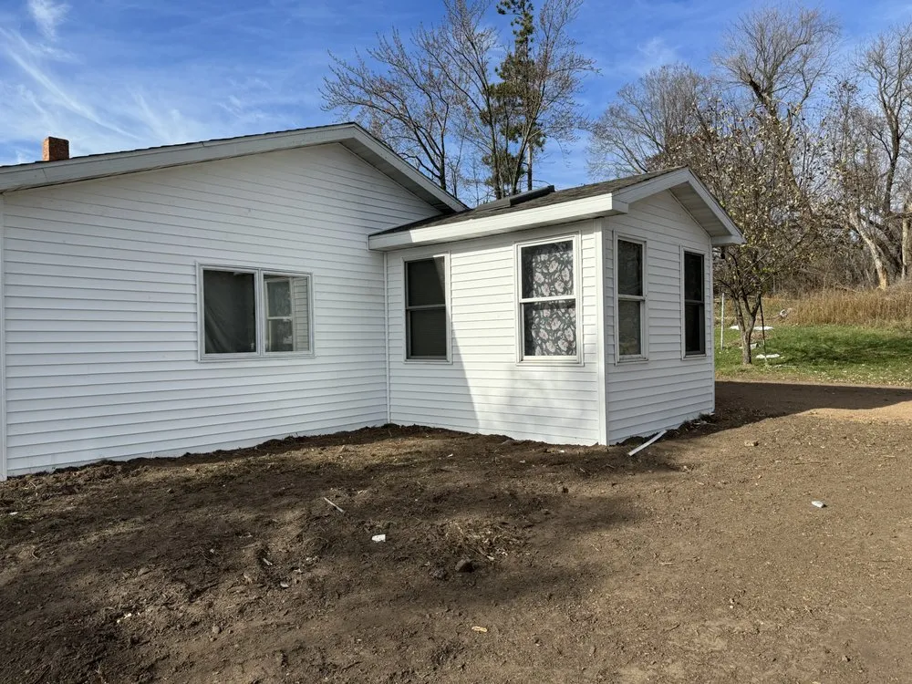 Professional roof leak repair in Arkdale, WI - Best Cut Construction