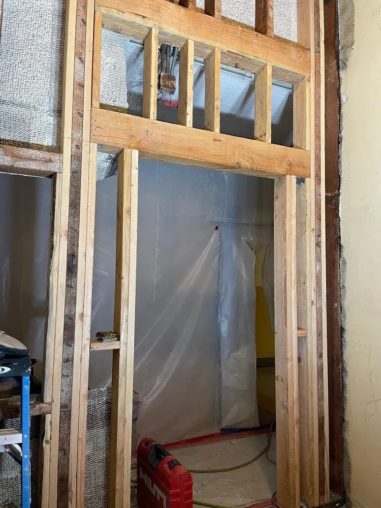 Slide of Best in Cali Construction