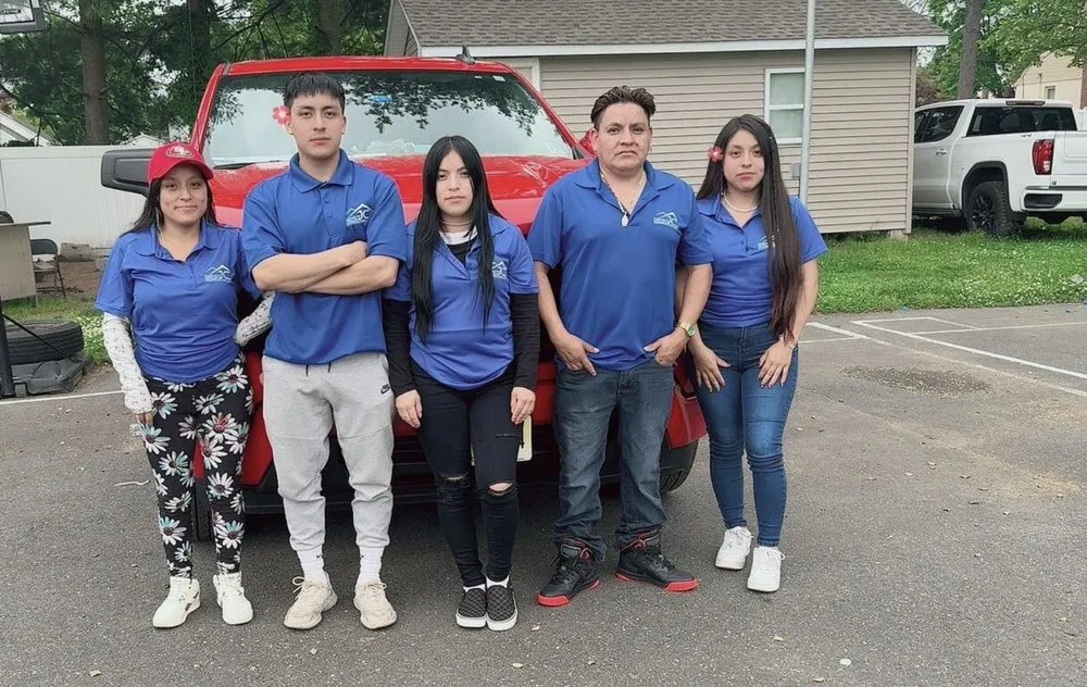 Slide of Best J&C Contractor