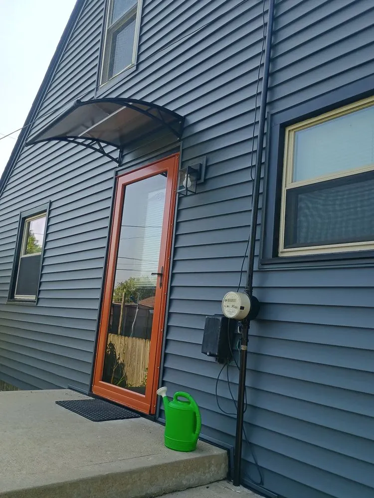 Slide of Best Local Contracting