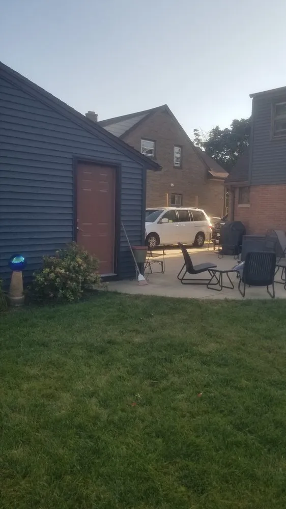 Slide of Best Local Contracting