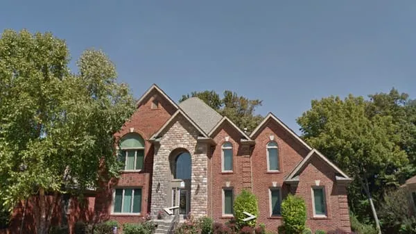 Best Prices Roofing Logo