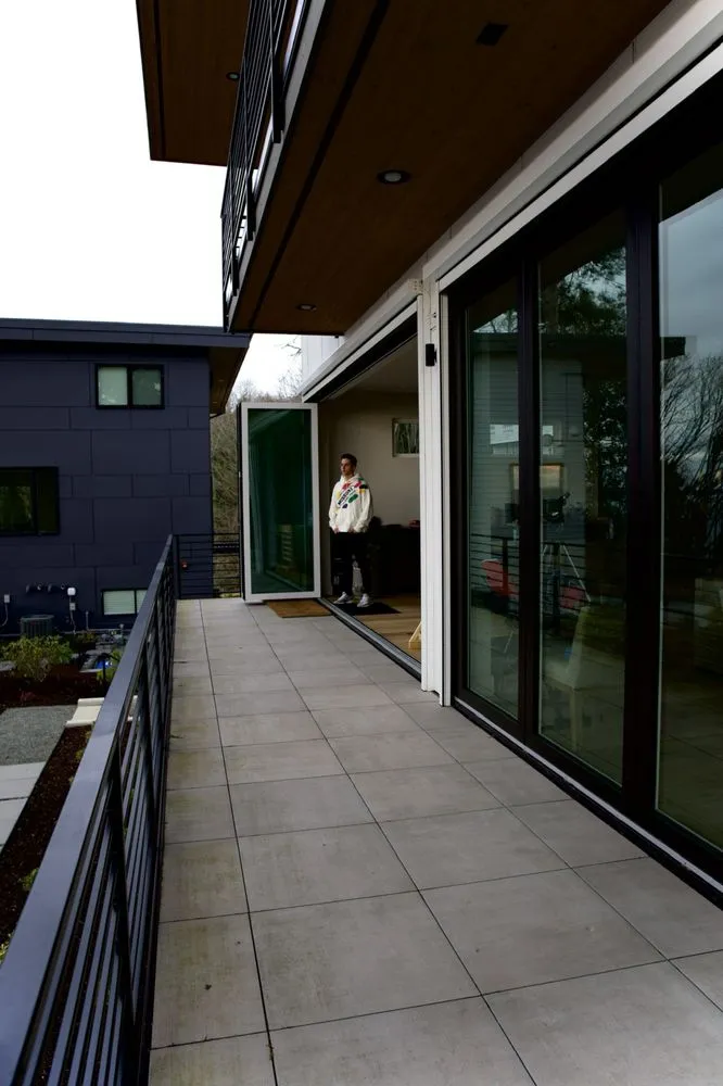 Slide of Best Quality