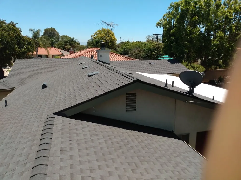 Slide of Best Quality Roofing