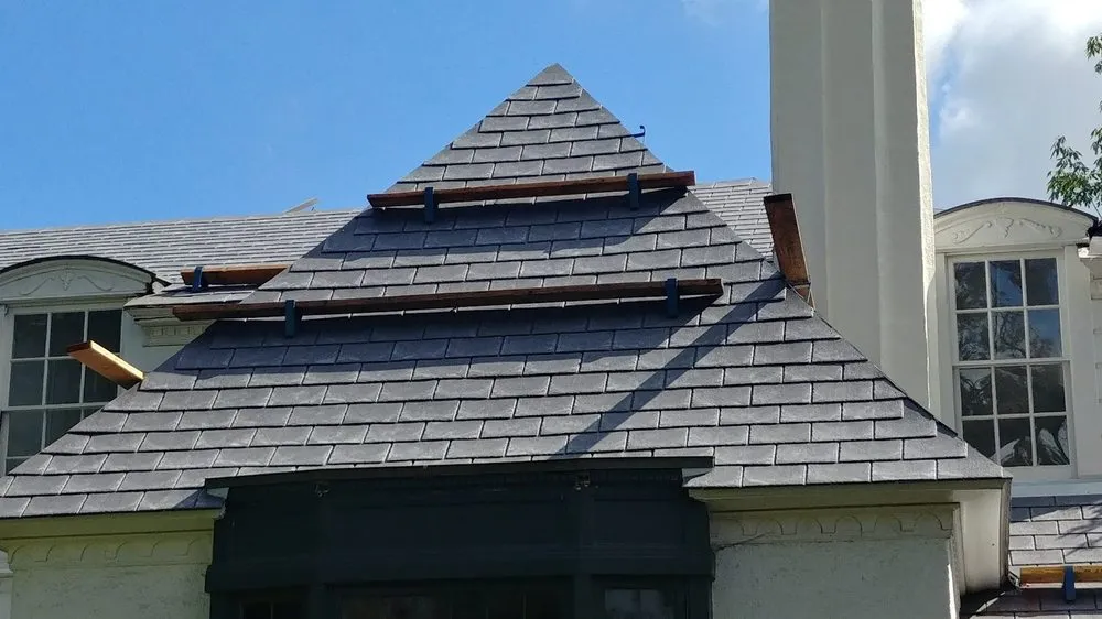 Slide of Best Quality Roofing