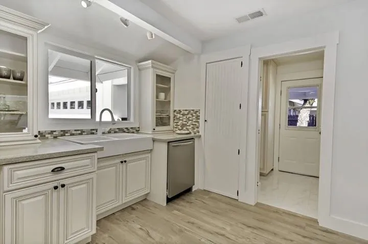 Slide of Best Remodeling