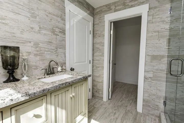 Slide of Best Remodeling