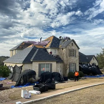 Best Roof In Town Logo