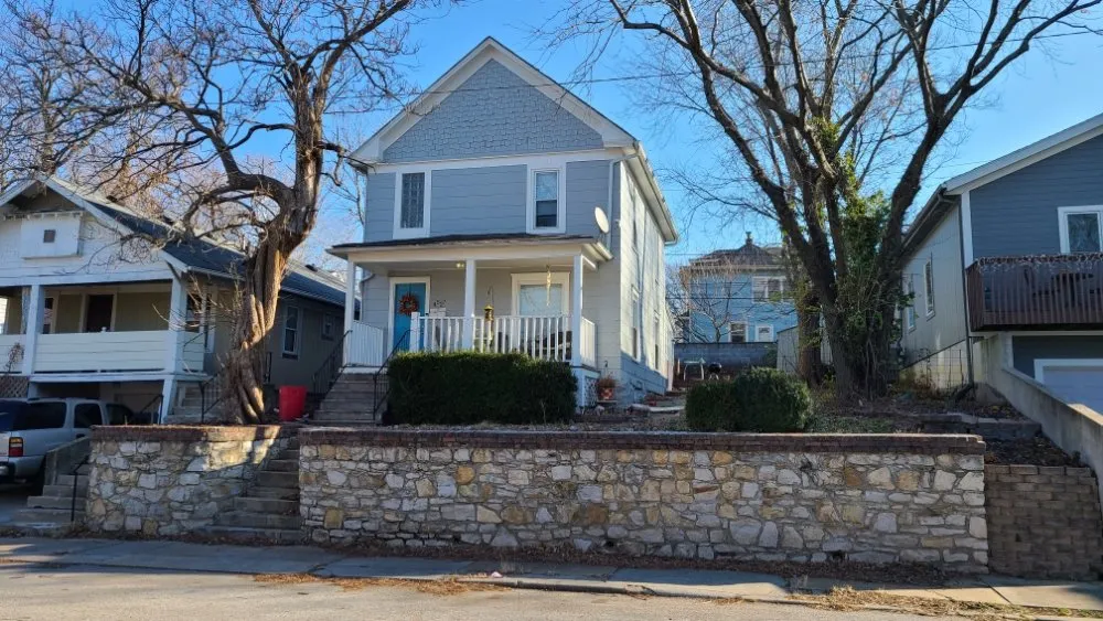 Slide of Best Roof Roofing