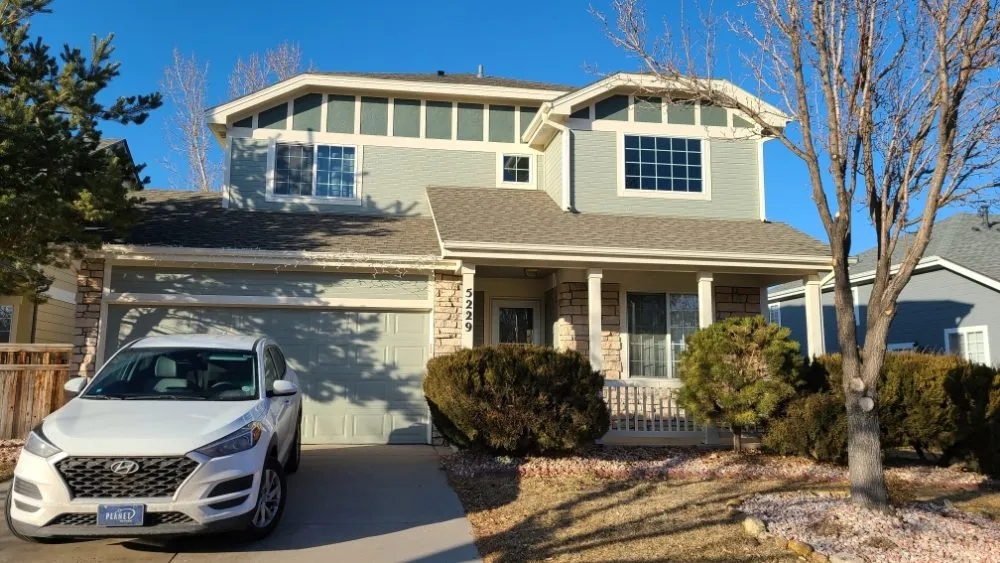 Slide of Best Roof Roofing