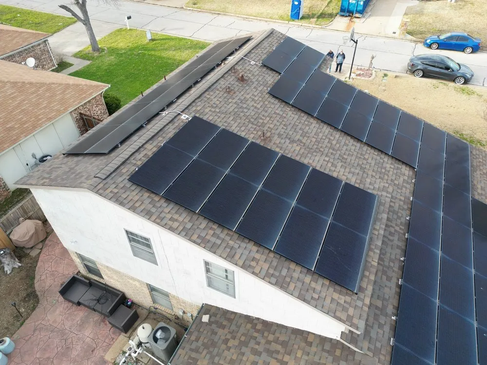 Slide of Best Roofer Solar