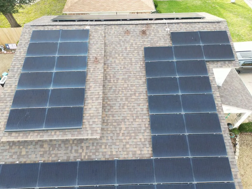 Slide of Best Roofer Solar