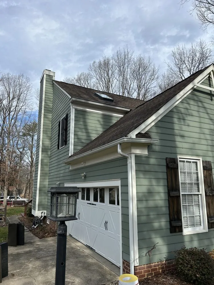 Slide of Best Roofer