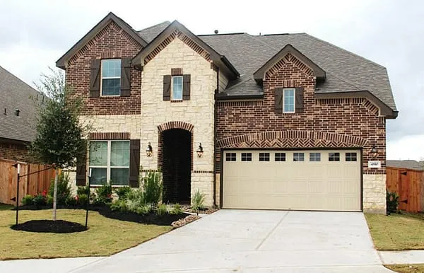 Best Roofing & Siding Logo