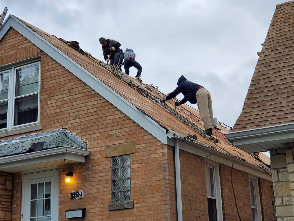 Slide of Best Roofing & Tuck pointing Services