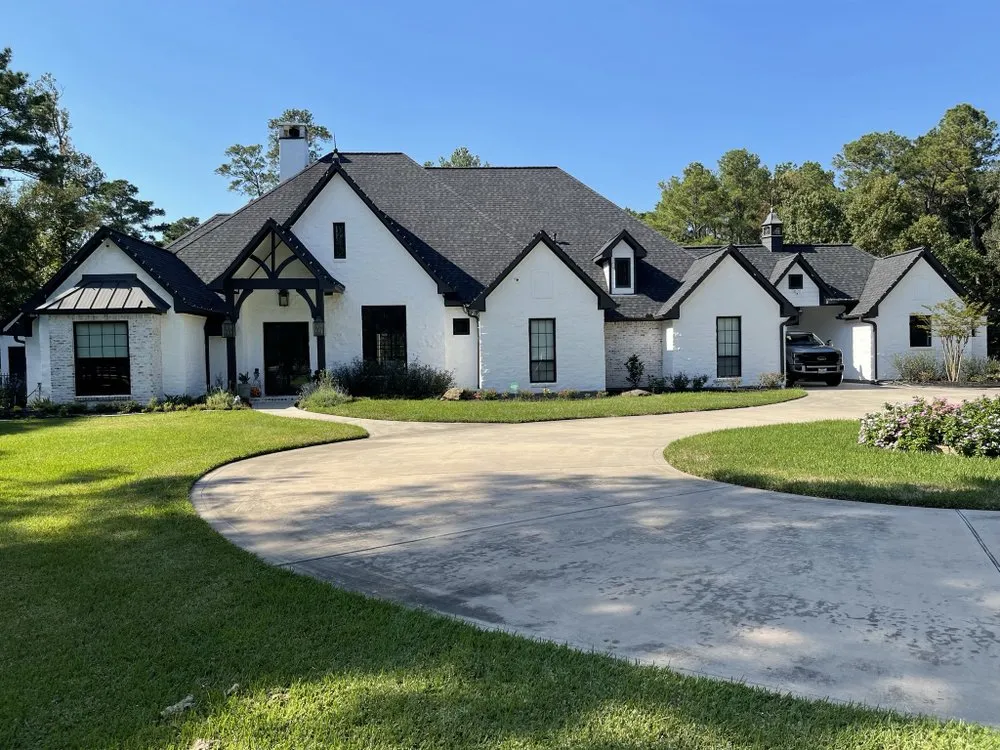 Slide of Best roofing and construction