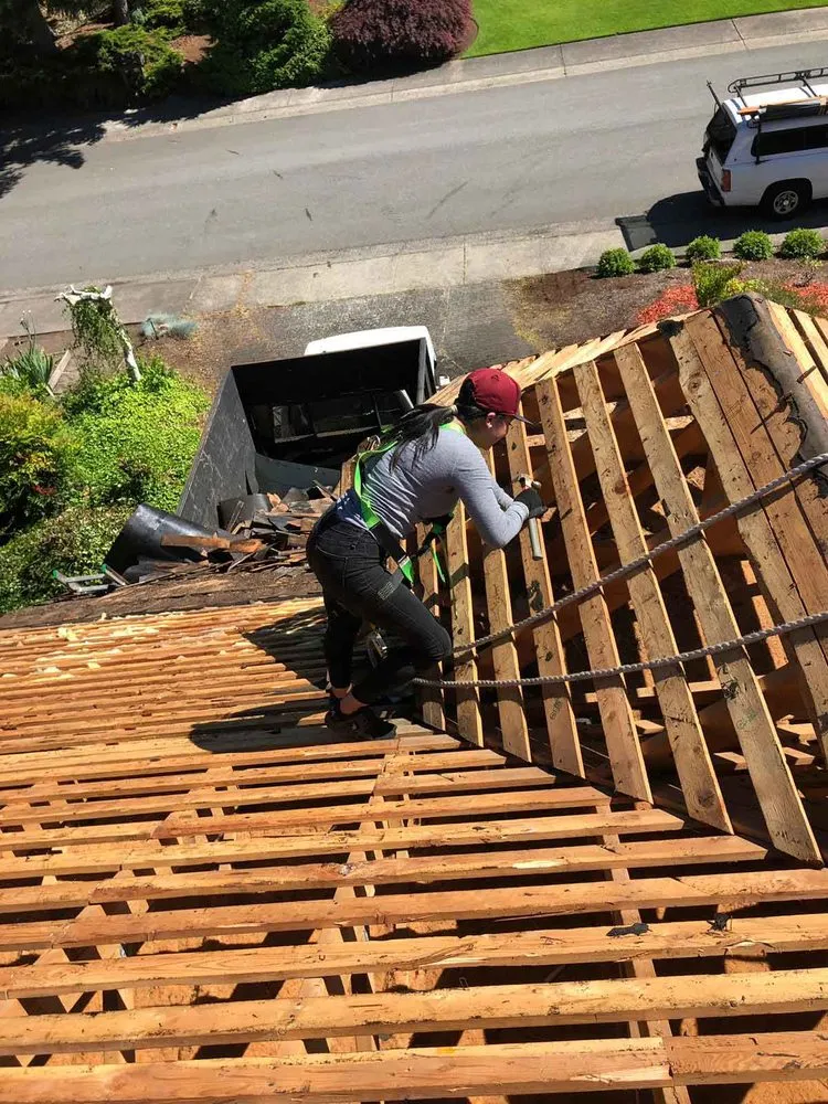 Slide of Best Roofing Company