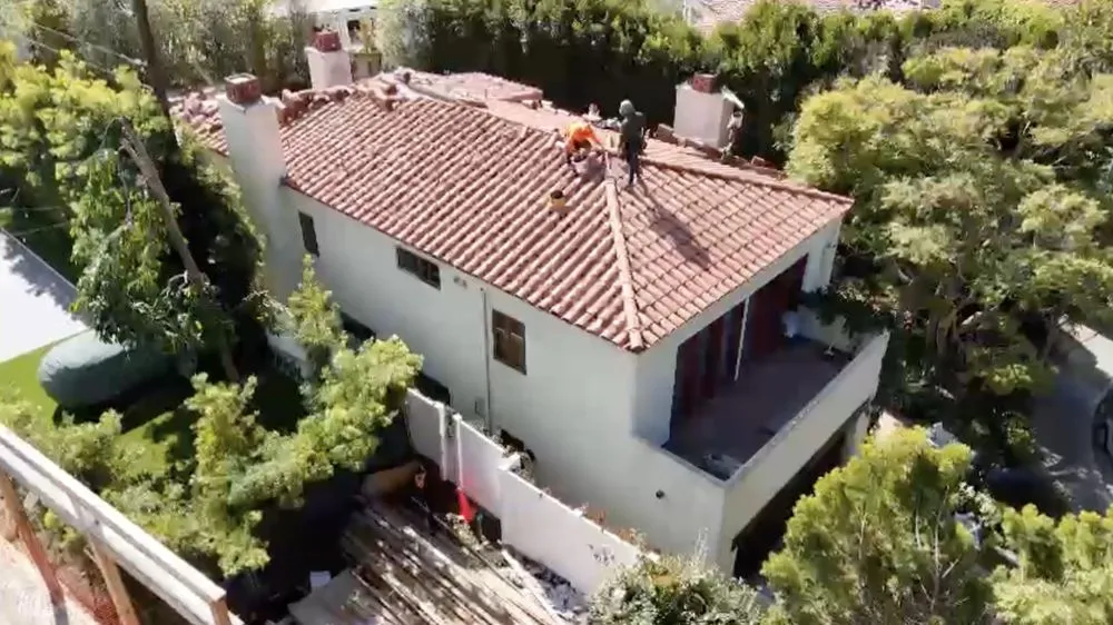 Top-rated flat roof repair in Tarzana, CA by Best Roofing Solution