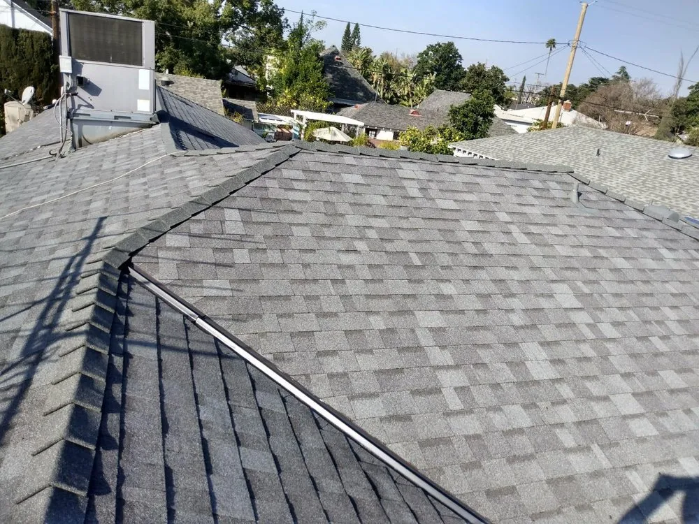 Reliable flat roof repair after storm damage across Tarzana, CA - Best Roofing Solution