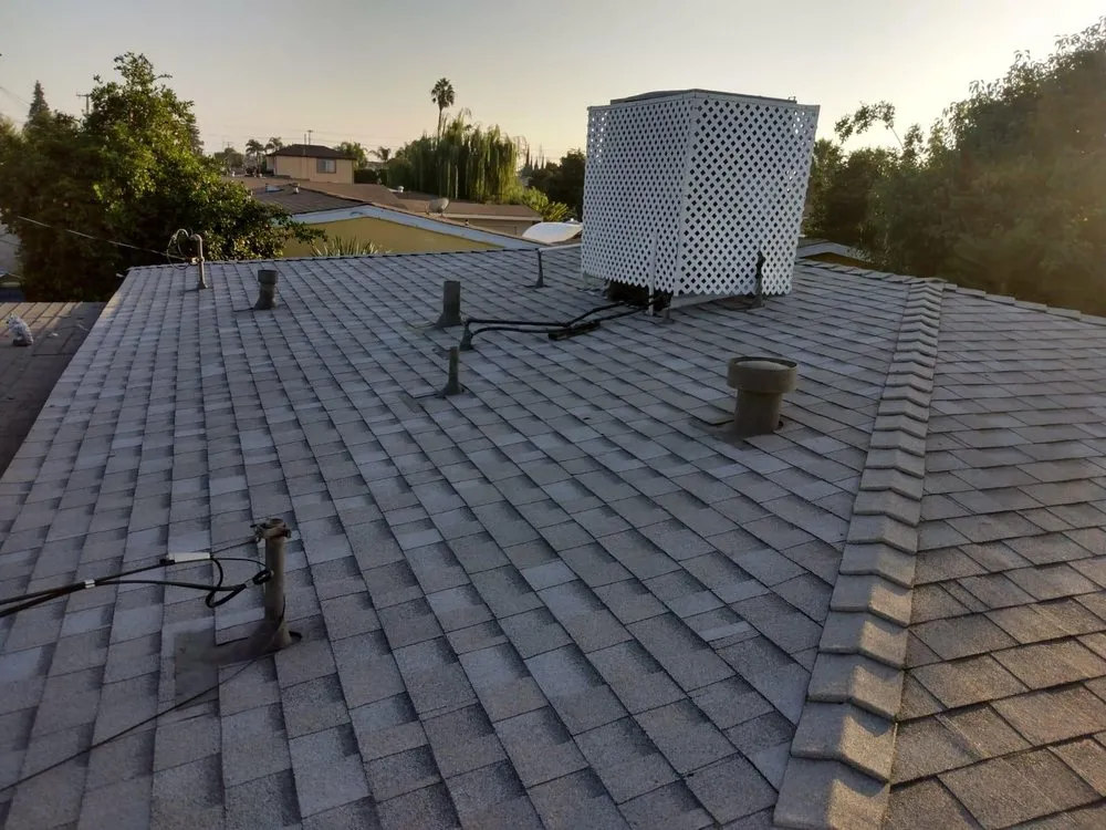 Emergency roof repair experts serving Tarzana, CA - Best Roofing Solution