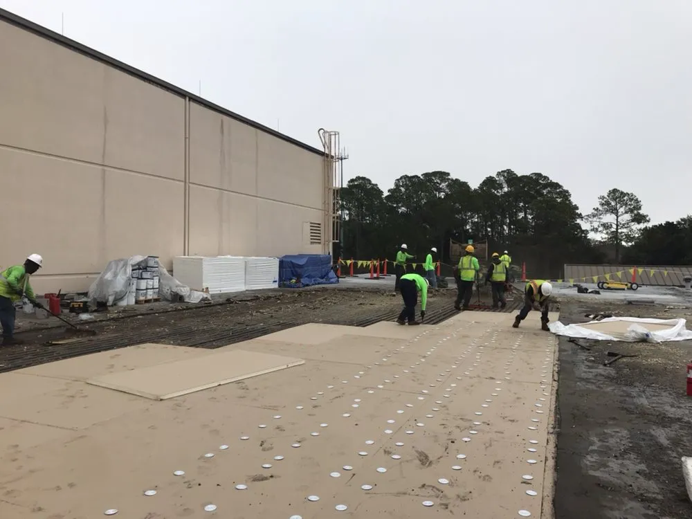 Licensed roof repair experts serving Downtown, FL - Best Value Management