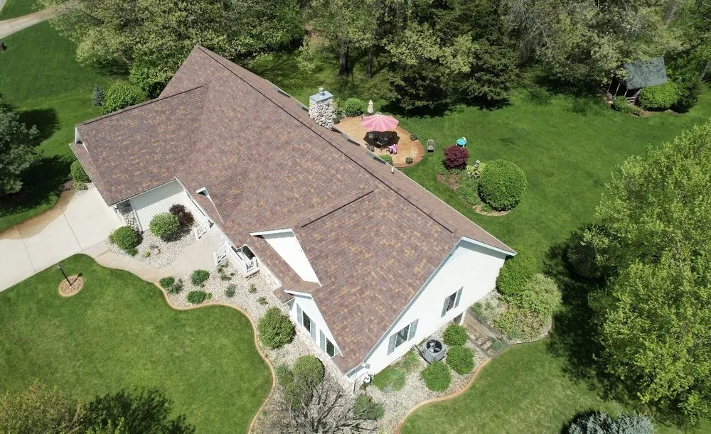 Expert shingle roofing service for fast service across Shipshewana, IN - Better Way Roofing