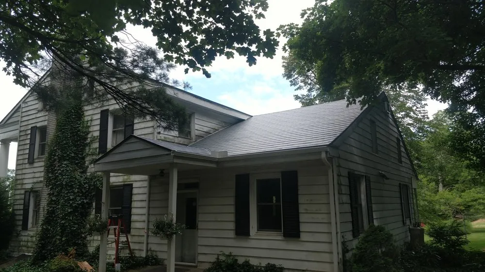 Slide of Bett's Contracting