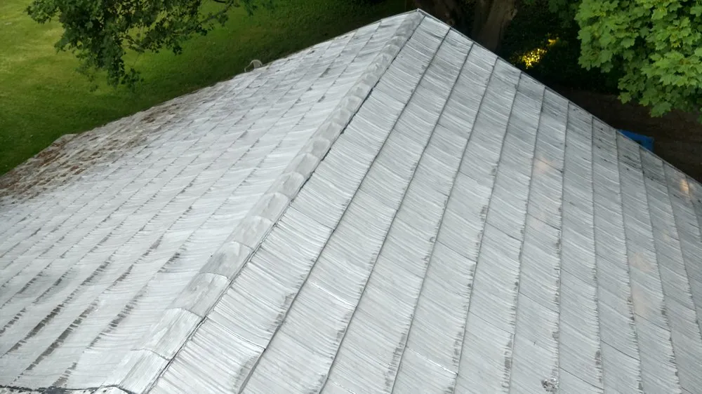 Slide of Bett's Contracting