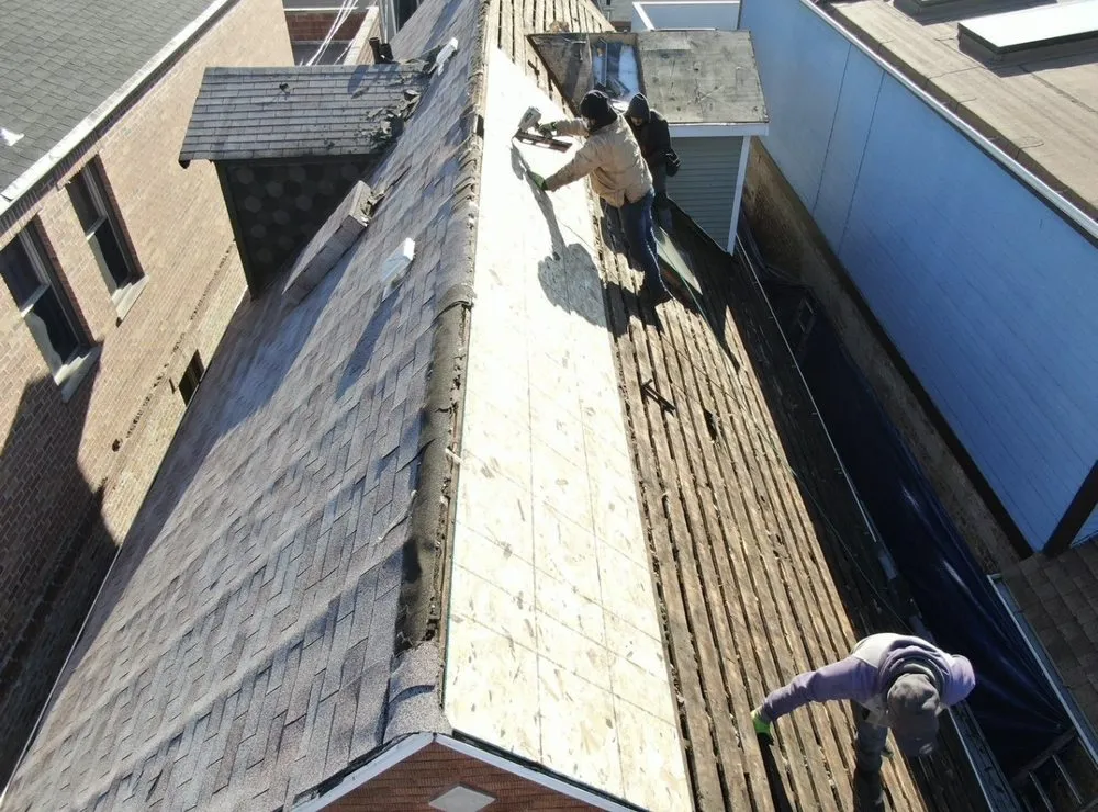 Slide of B&F Construction