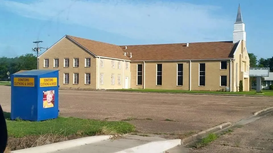 Professional shingle roofing service with free inspection in Dawson, TX by BF Enterprises Roofing