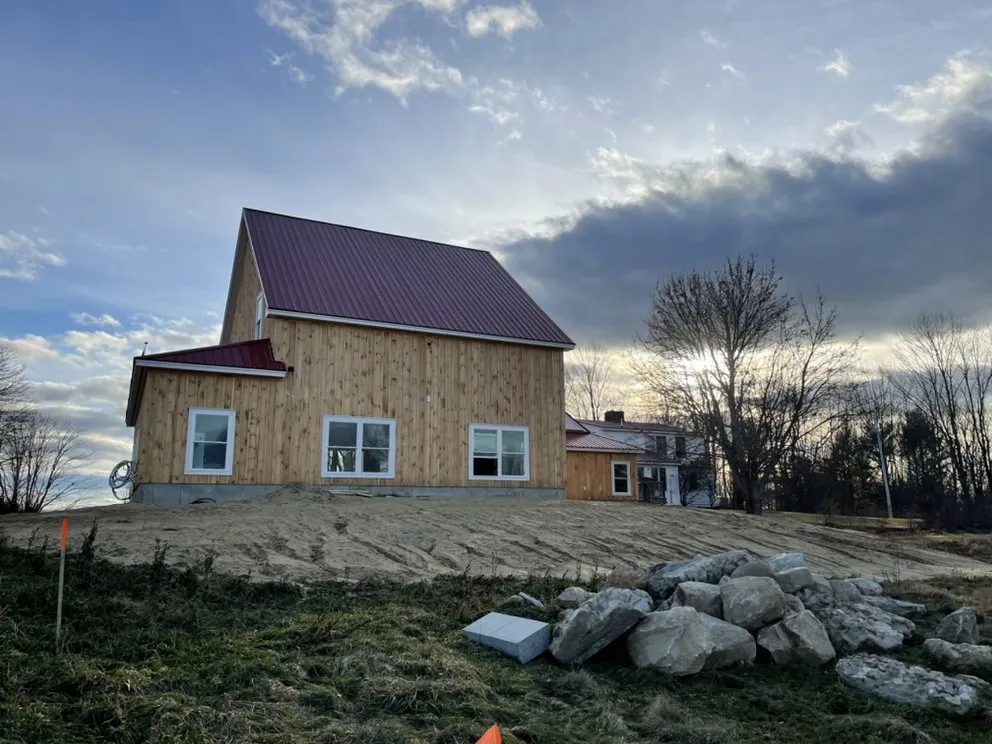 Slide of BFR Roofing