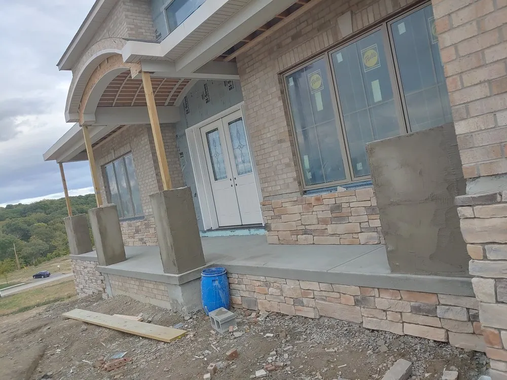 Slide of B&G Construction