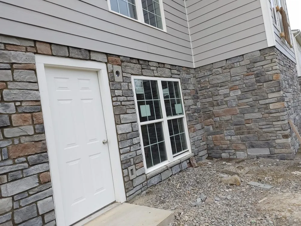 Slide of B&G Construction