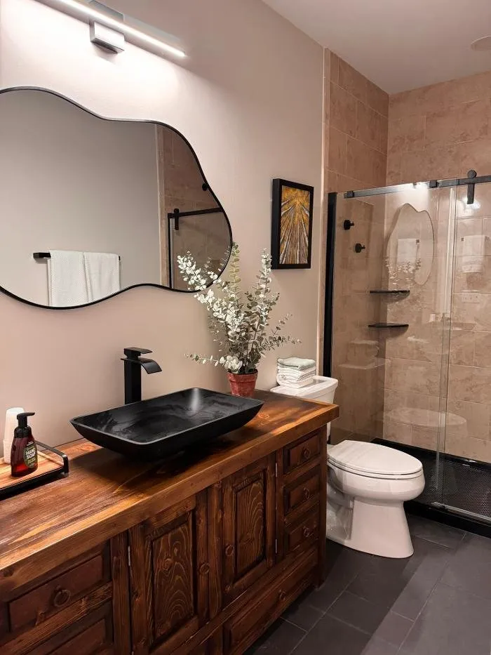 Slide of B&G Construction