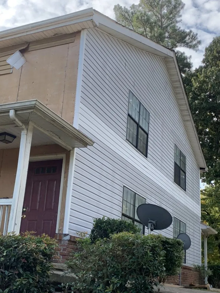 Slide of B&G Painting and Roofing