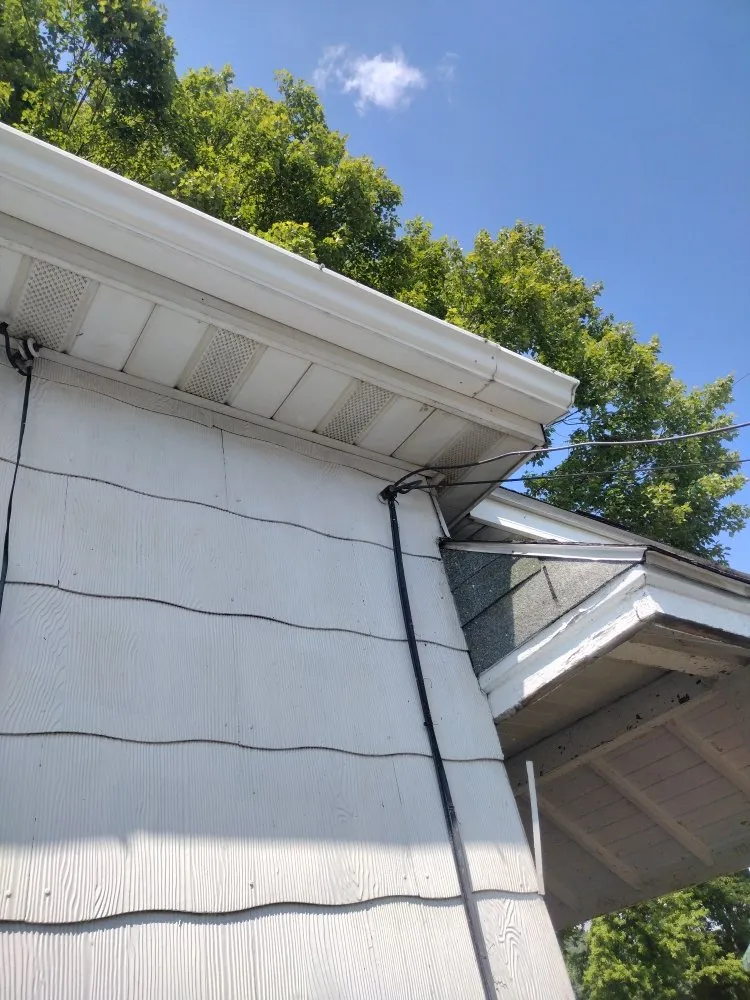 Local roof inspection experts serving Adrian, PA - BG Services