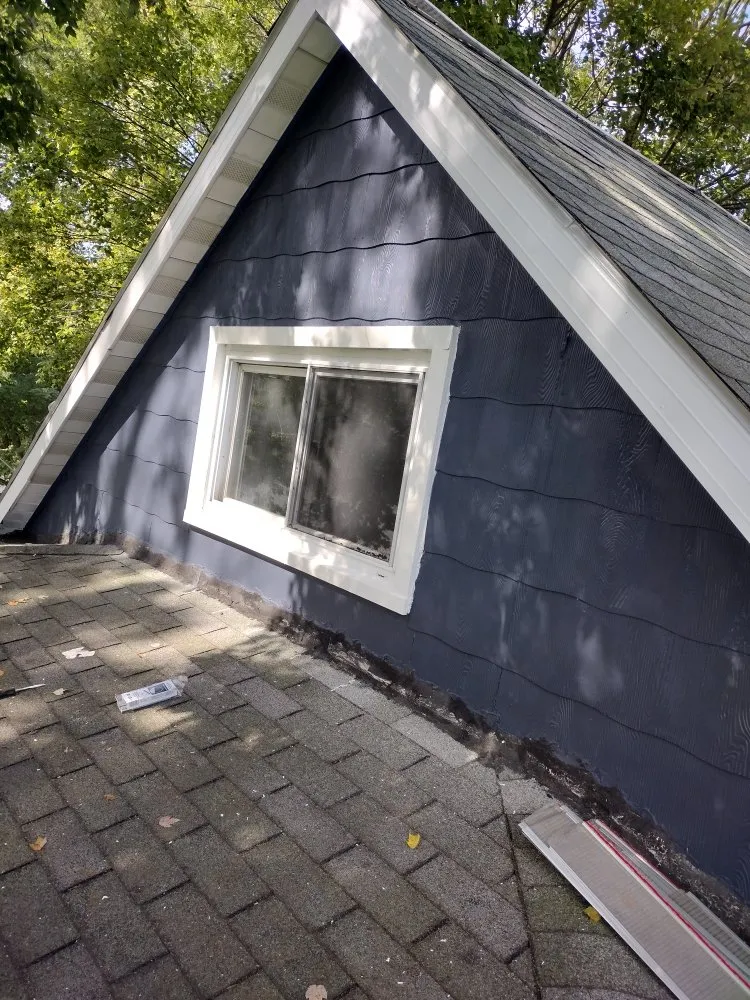 Emergency residential roofing service with free inspection in Adrian, PA by BG Services