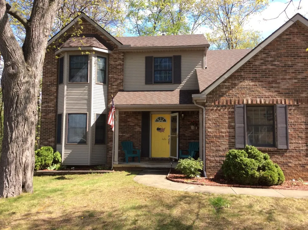 Slide of BHI Home Improvements