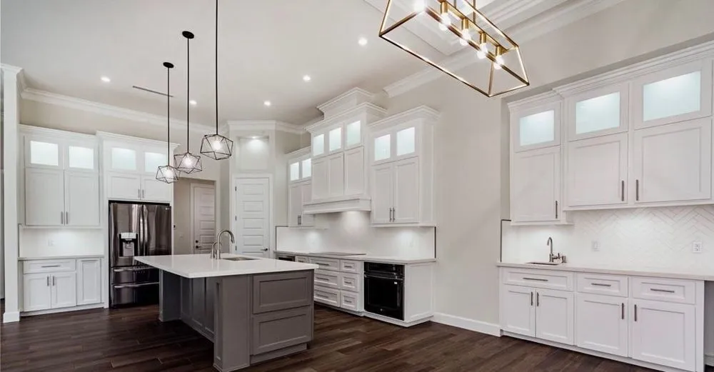 Slide of BIC Services