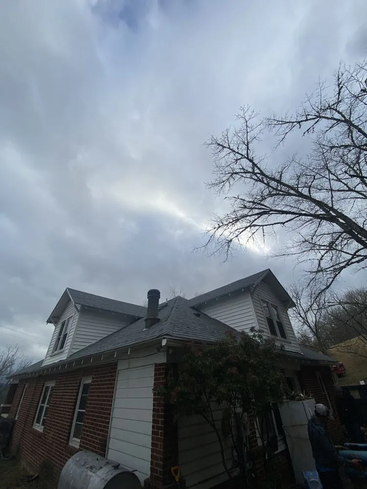 Licensed roof inspection in Elk Creek, VA - Big AL Construction