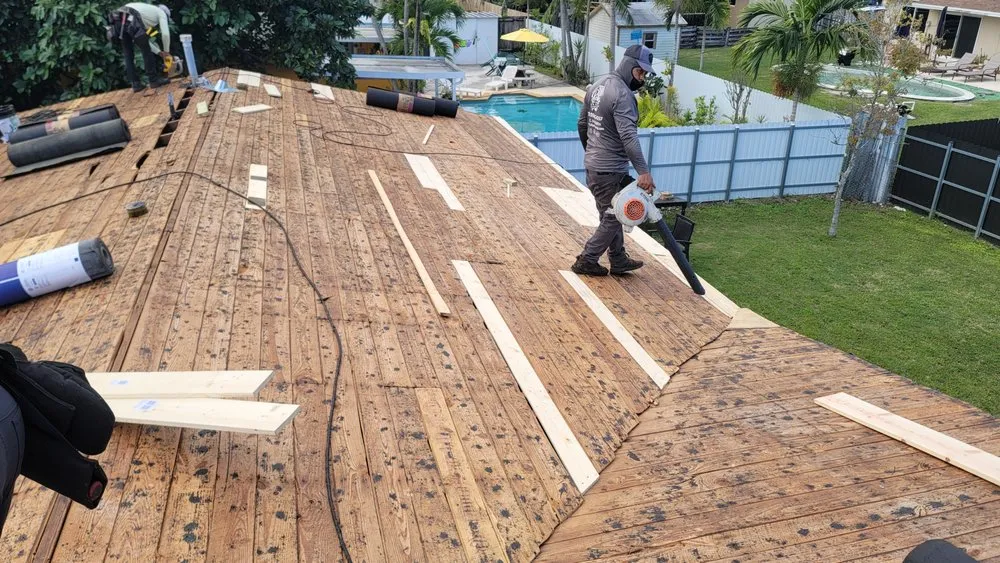 Slide of Big Al's Roofing