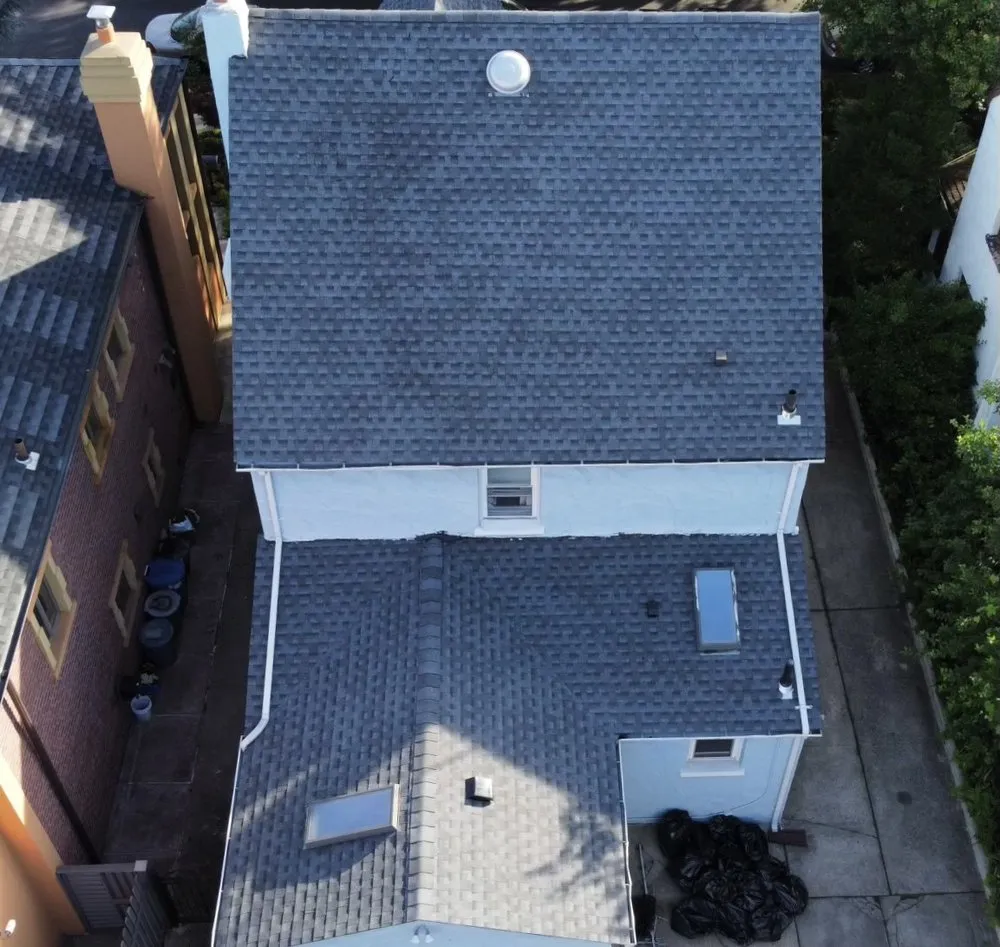 Licensed roof repair in Carroll Gardens, NY by Big Apple Renovators