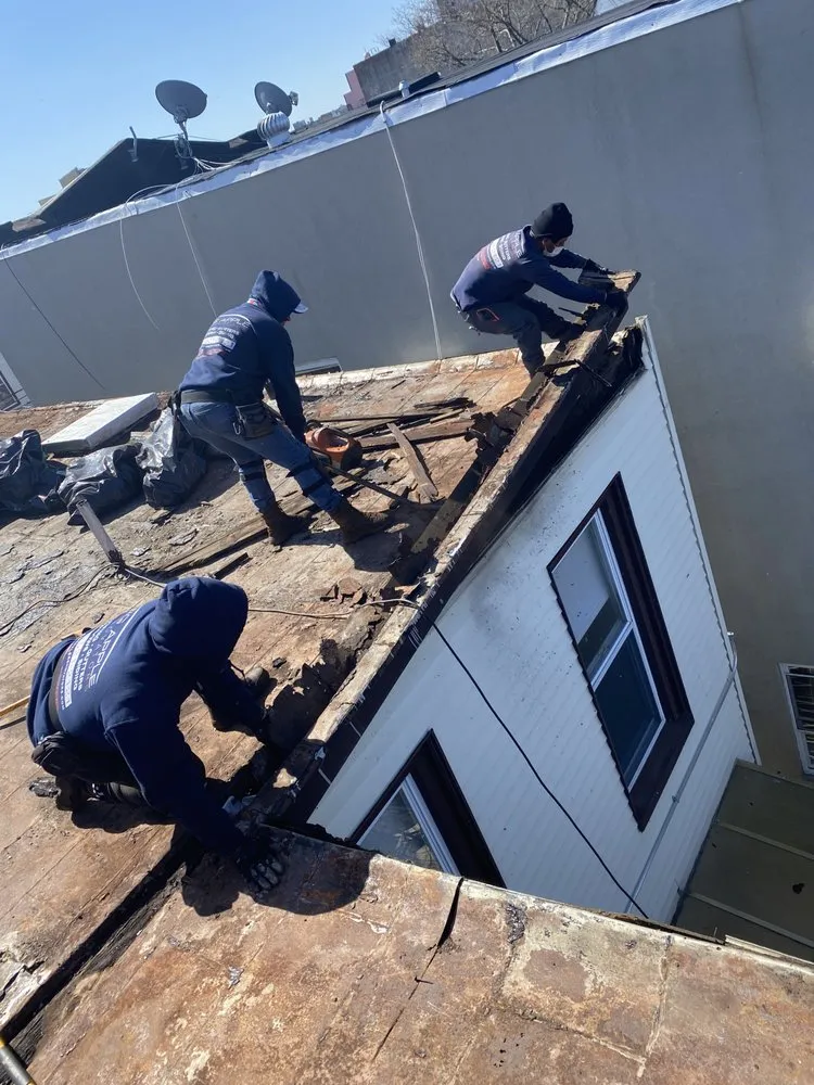 Reliable roof replacement experts serving Carroll Gardens, NY - Big Apple Renovators