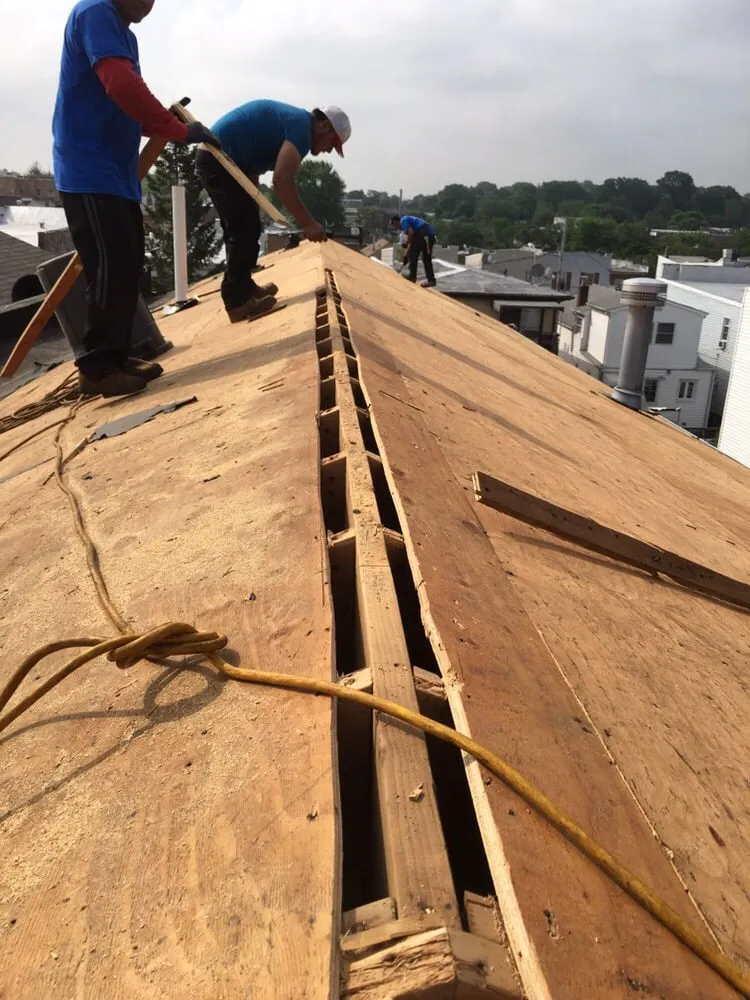 Emergency roof replacement in Carroll Gardens, NY by Big Apple Renovators