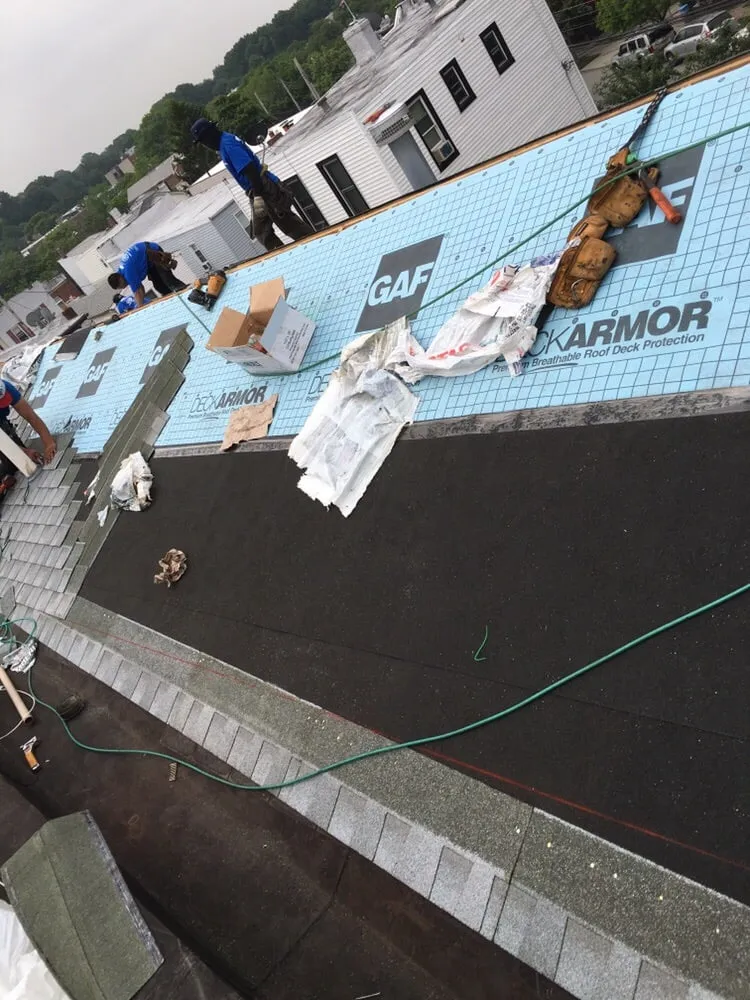 Licensed residential roofing service in Carroll Gardens, NY - Big Apple Renovators